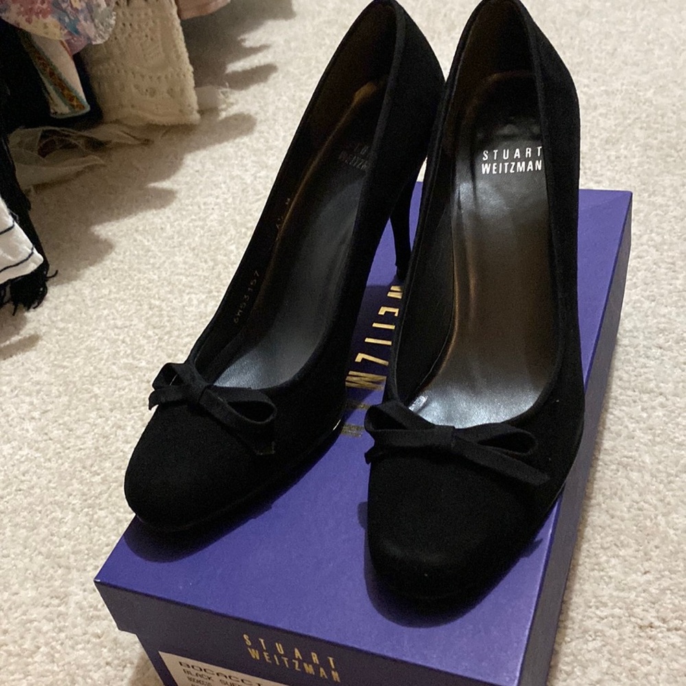 Stuart Weitzman Black pumps